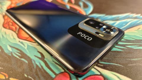 Recenze Poco M5s