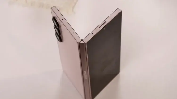 Samsung Galaxy Z Fold 7