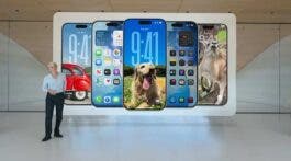 Apple Liquid Glass