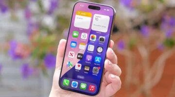 iPhone 17