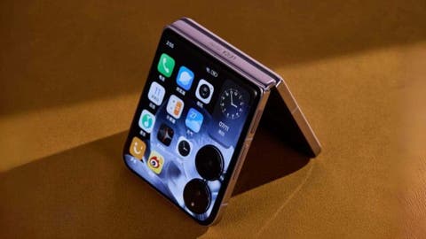 Xiaomi Mix Flip 2