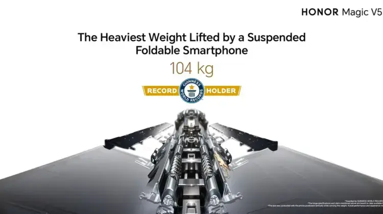 HONOR Magic V5