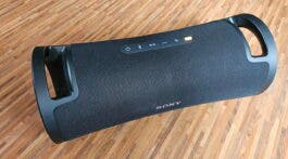 RECENZE SONY ULT FIELD 7