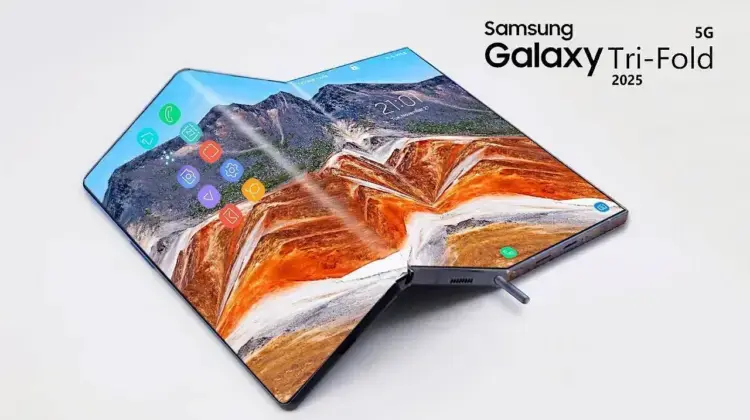 Samsung Galaxy TriFold